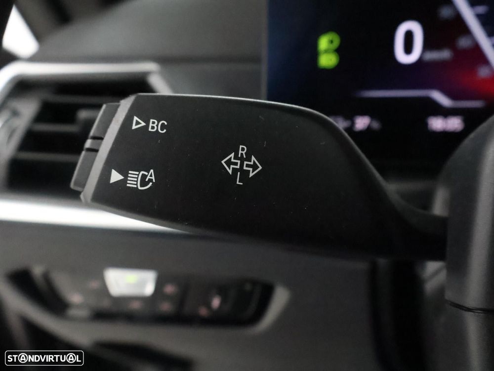 BMW i4 eDrive40 Pack Desportivo M - 16