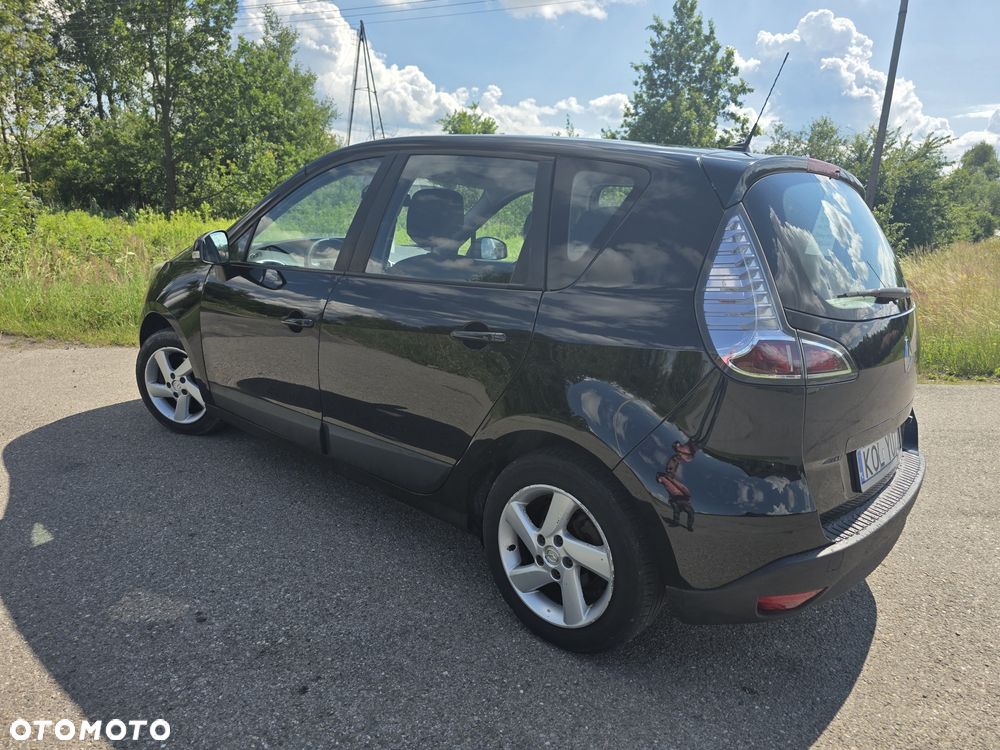 Renault Scenic - 8