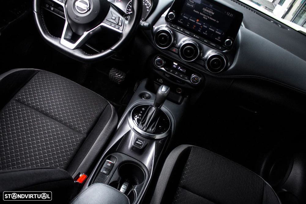 Nissan Juke 1.0 DIG-T N-Connecta DCT - 36