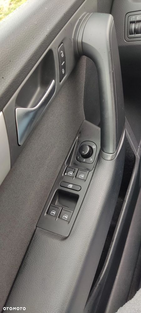 Volkswagen Passat 1.4 TSI BMT Comfortline - 19