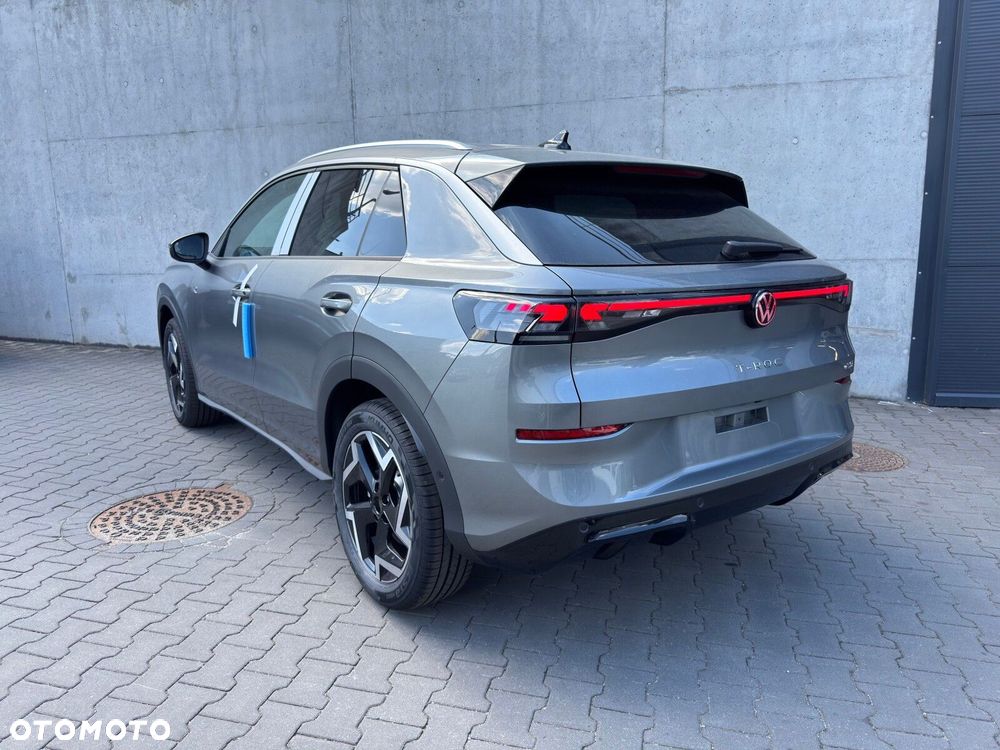 Volkswagen T-Roc 1.5 eTSI R-Line DSG - 2