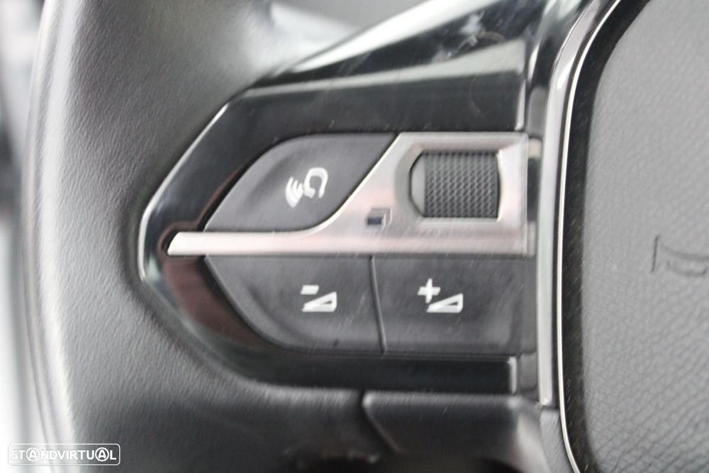 Peugeot e-208 50 kWh Active Pack - 15