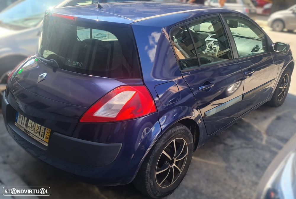 Renault Mégane 1.5 dCi Confort - 3