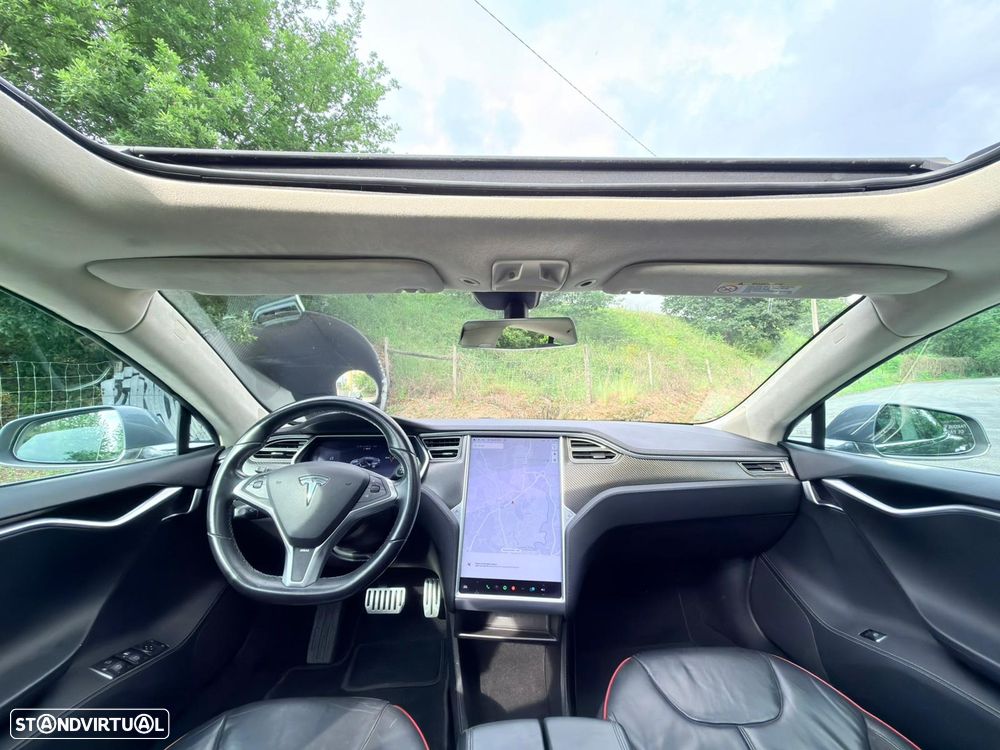 Tesla Model S 85 Perfomance - 11