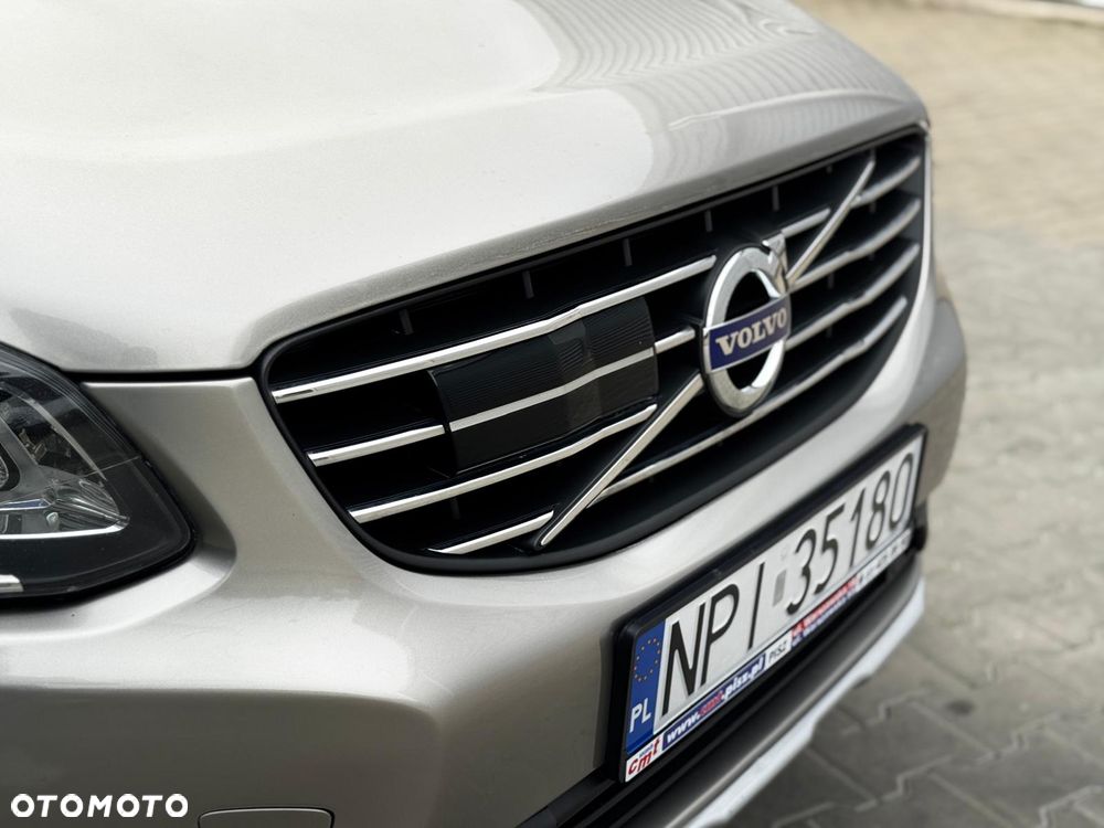 Volvo XC 60 - 4