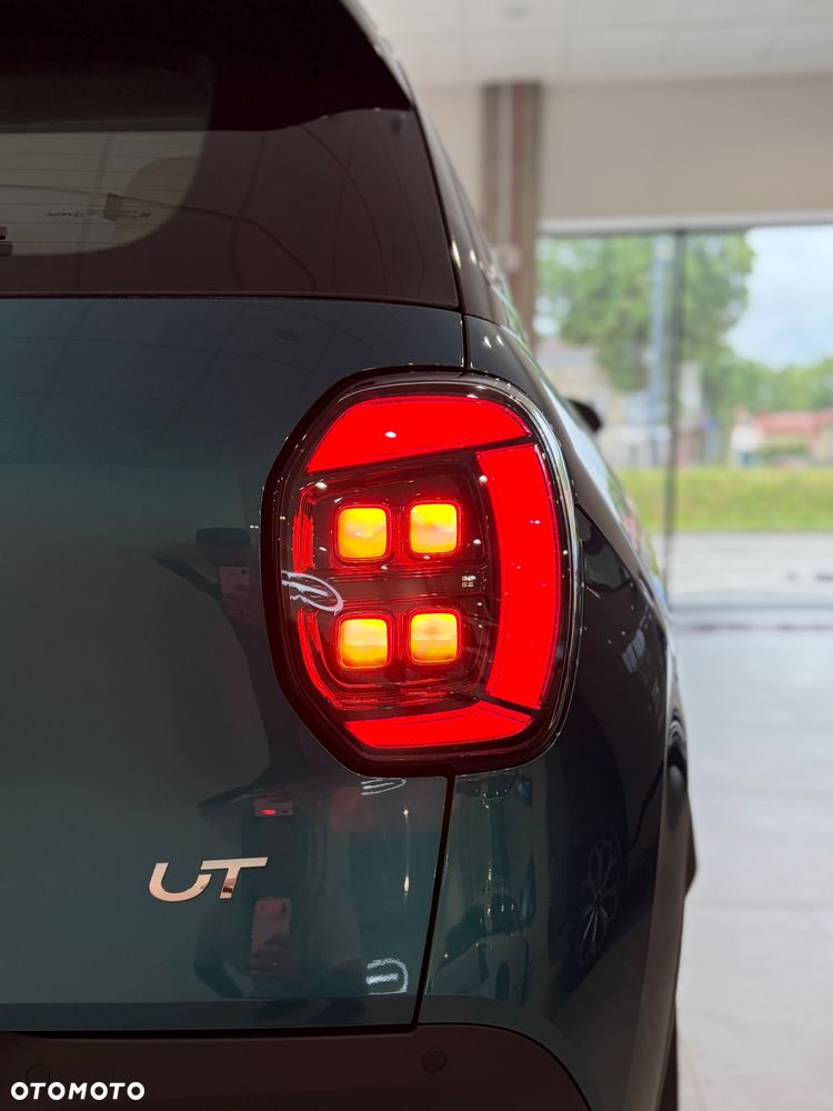 GAC AION UT - 8