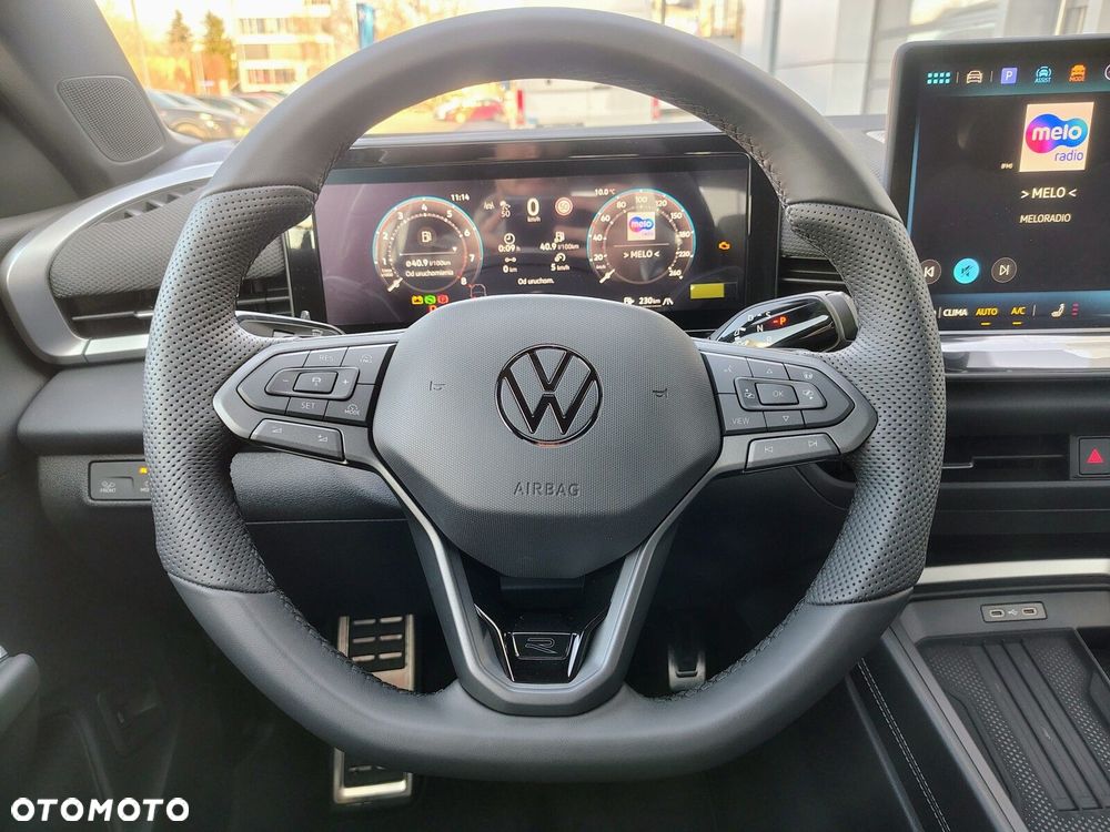 Volkswagen T-Roc - 12