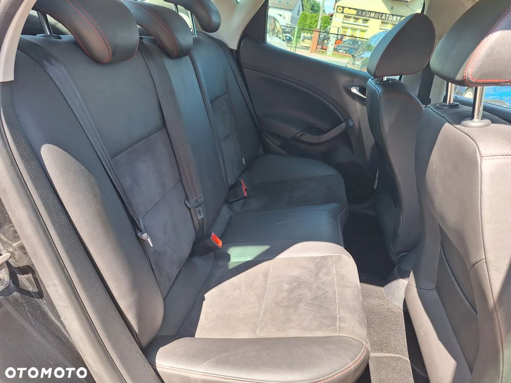 Seat Ibiza 1.0 TSI S&S FR Pro Black Edition - 24