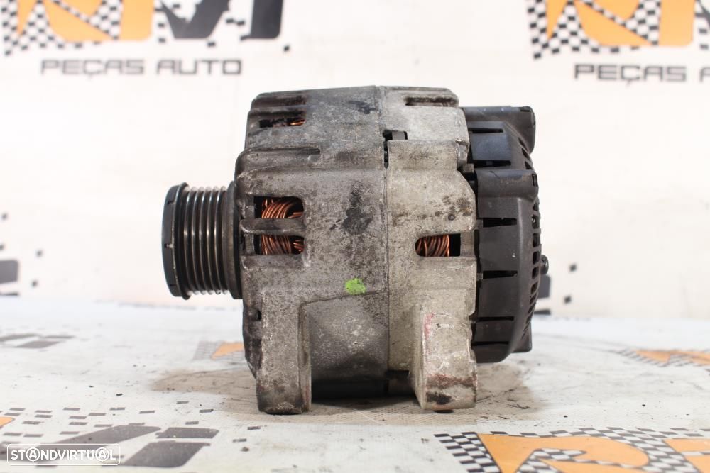 Alternador Peugeot 308 I (4A_, 4C_)  9664779680 / 2605547A / Tg15c135 - 1