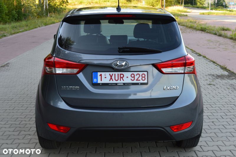 Hyundai ix20 - 3