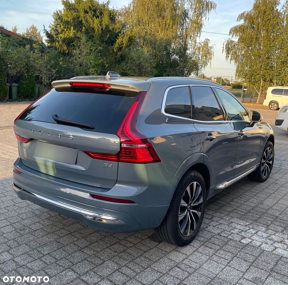 Volvo XC 60 B4 B Plus Bright - 5
