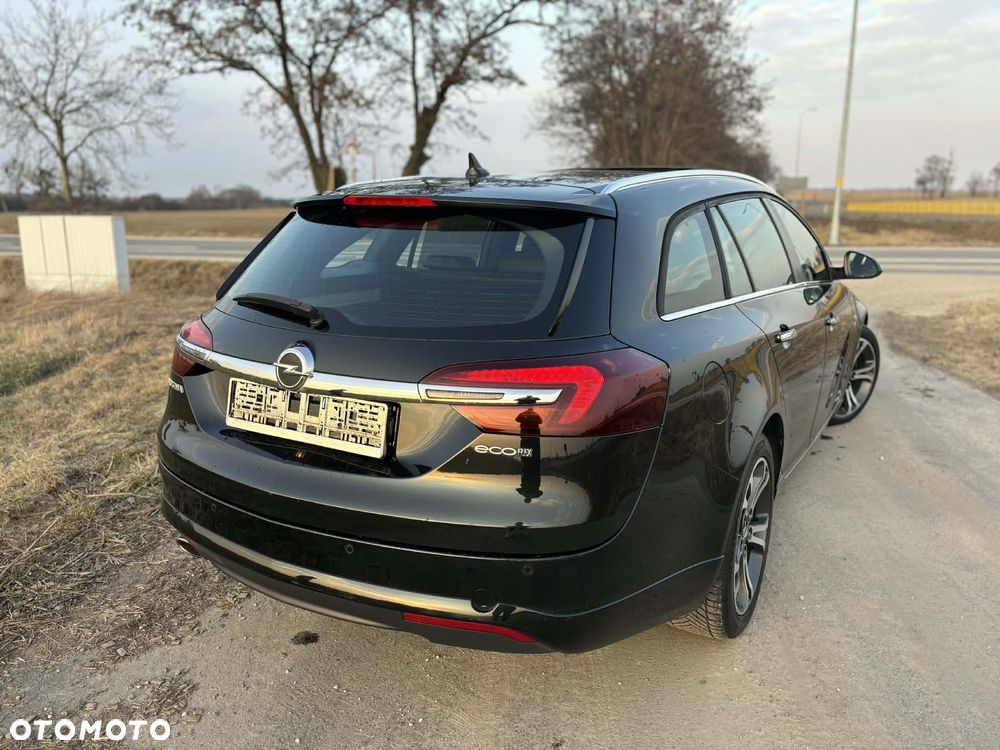 Opel Insignia - 10