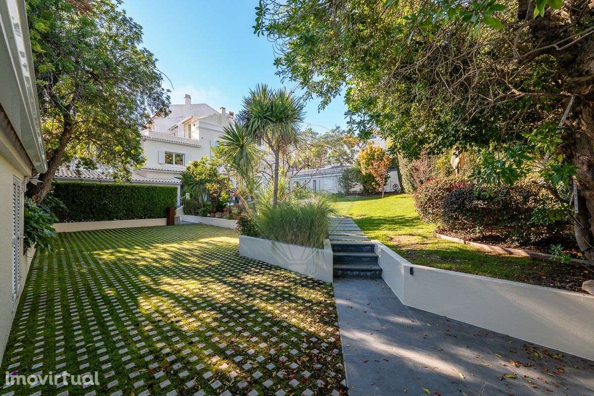 Moradia T5 para venda - Grande imagem: 2/26