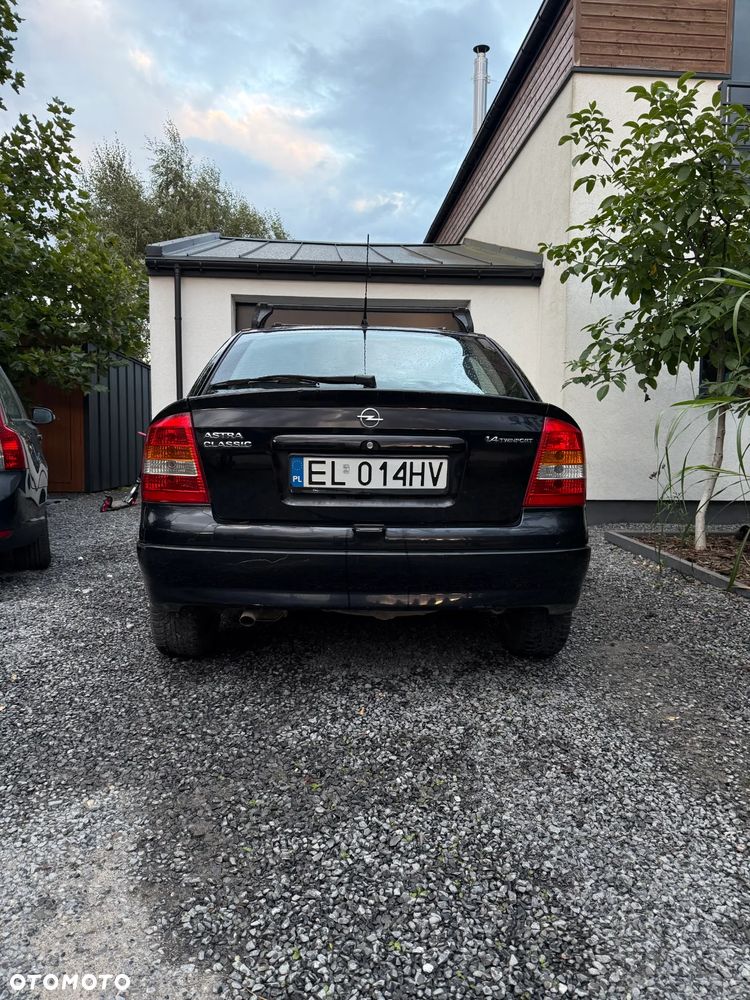 Opel Astra 1.4 Start - 3