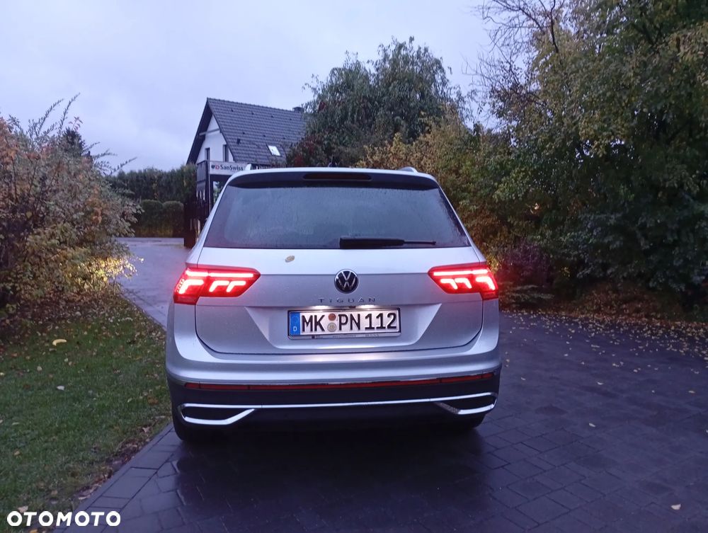 Volkswagen Tiguan - 19