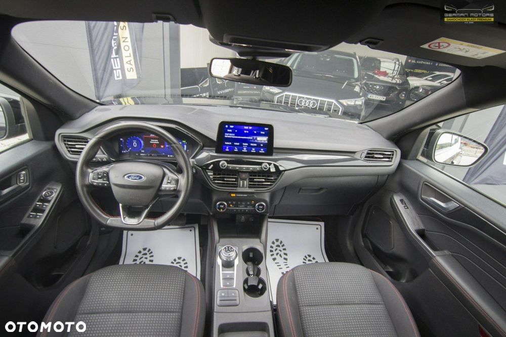Ford Kuga - 25