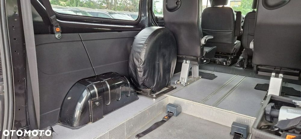 Opel Vivaro - 20