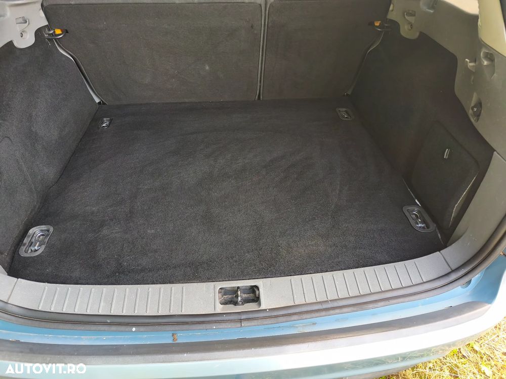 Ford Focus 1.6 TDCI DPF Titanium - 19