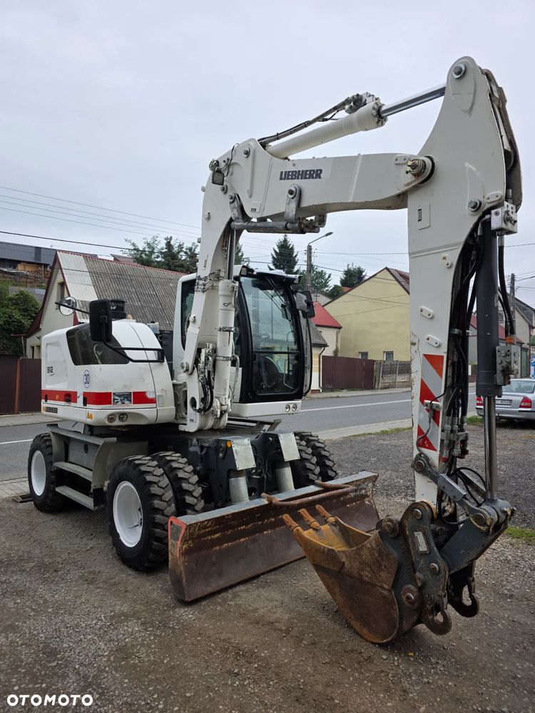Liebherr 912 Compact - 3