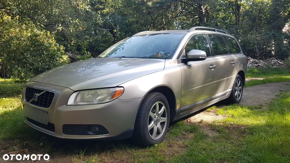 Volvo V70 2.0D Momentum - 2