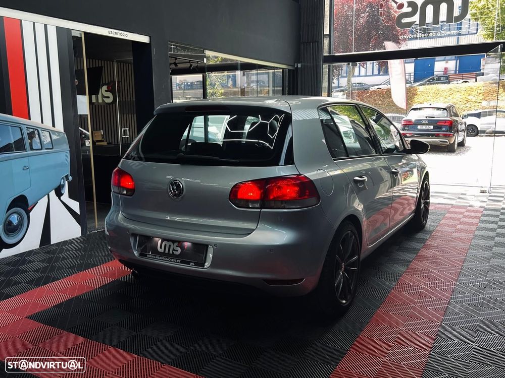 VW Golf 1.6 TDi Confortline - 12
