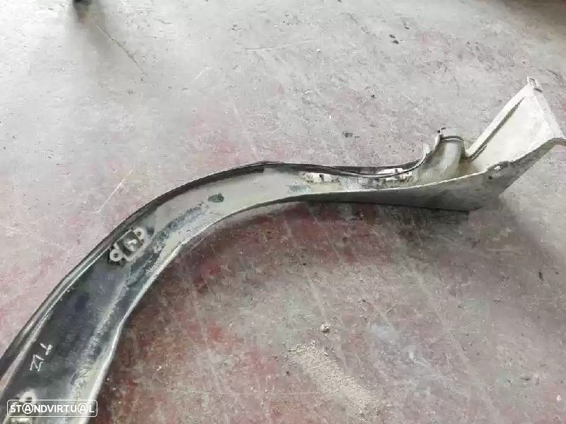 ARO TRASEIRO ESQUERDO KIA SPORTAGE 2000 - - 1