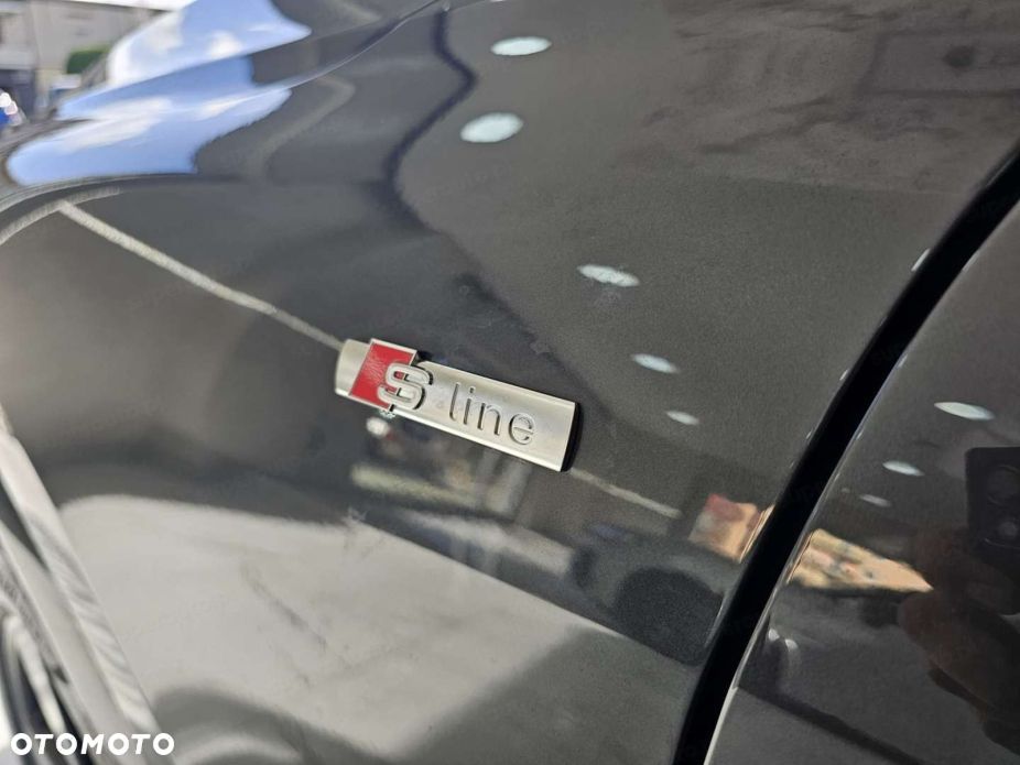 Audi Q5 Sportback - 18