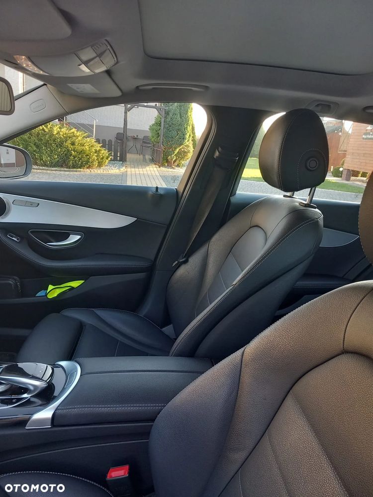 Mercedes-Benz Klasa C 220 d T 9G-TRONIC Avantgarde - 10