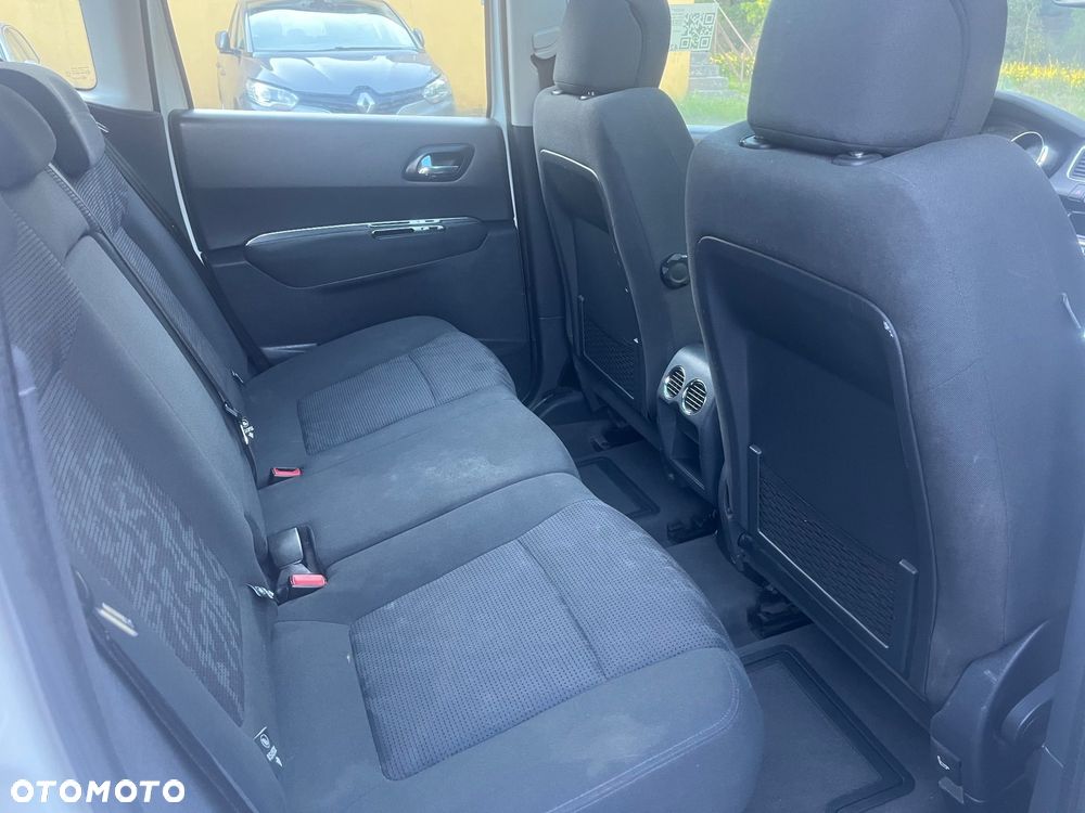 Peugeot 3008 - 14