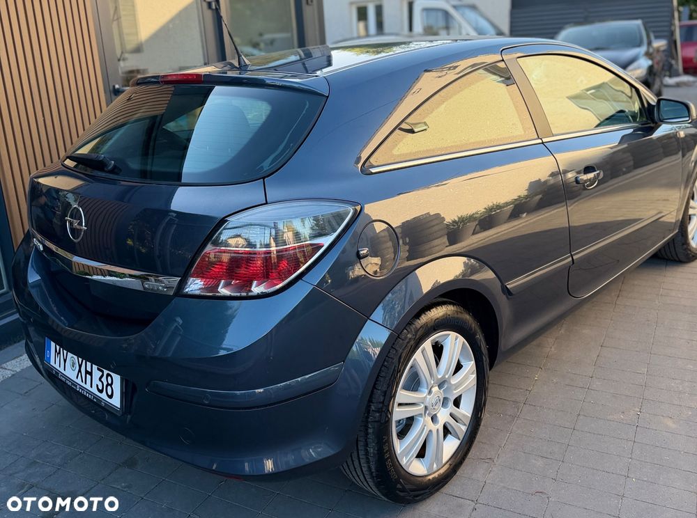 Opel Astra 1.6 Edition 111 Jahre - 26