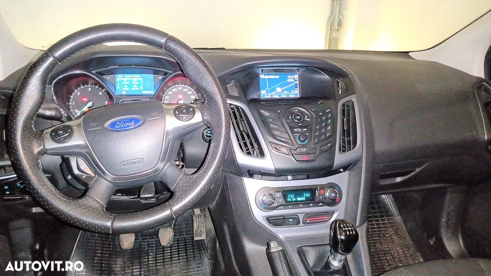 Ford Focus 1.6 TDCI DPF Titanium - 7