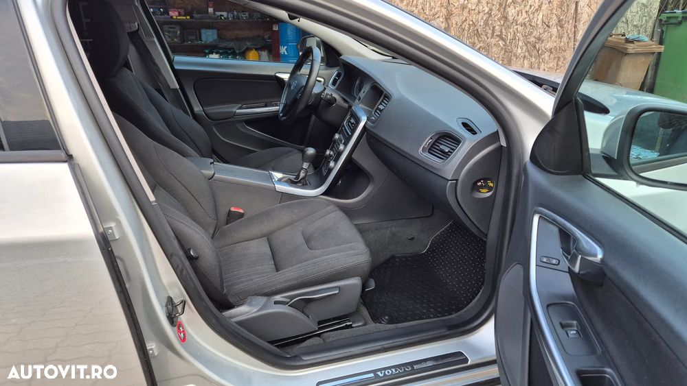 Volvo V60 D2 Start-Stop Momentum - 7