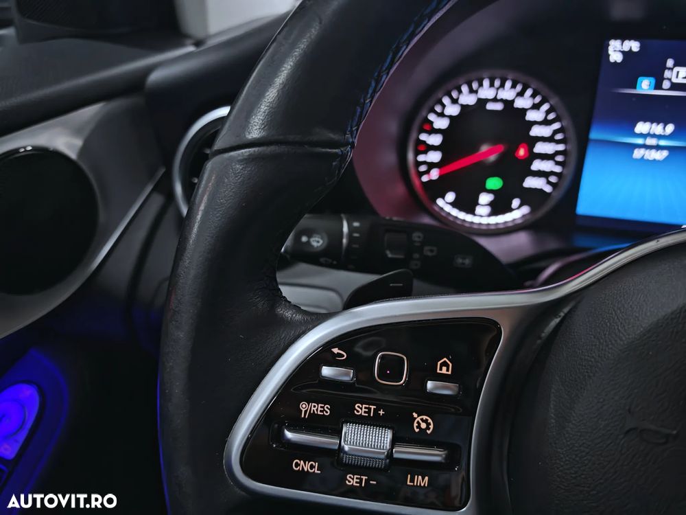 Mercedes-Benz GLC 200 d 4MATIC 9G-TRONIC - 27
