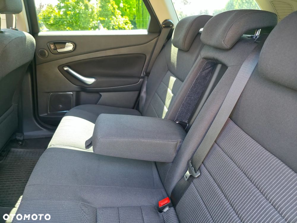 Ford Mondeo 2.0 TDCi Titanium - 5
