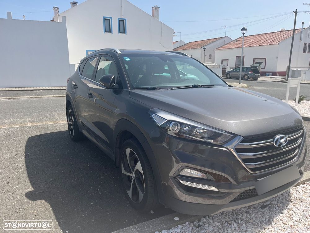 Hyundai Tucson 1.7 CRDi Executive - 2