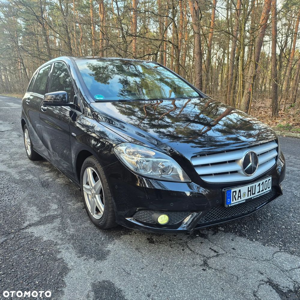 Mercedes-Benz Klasa B 180 BlueEFFICIENCY Edition - 1