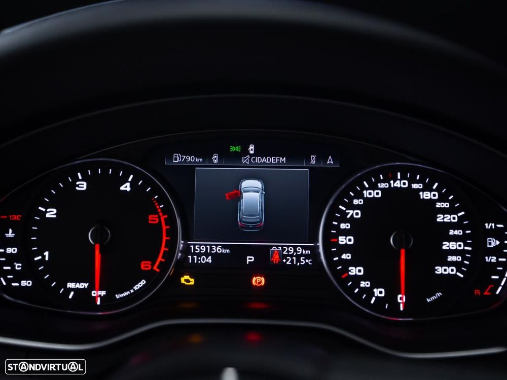 Audi A4 Avant 30 TDI S tronic - 22