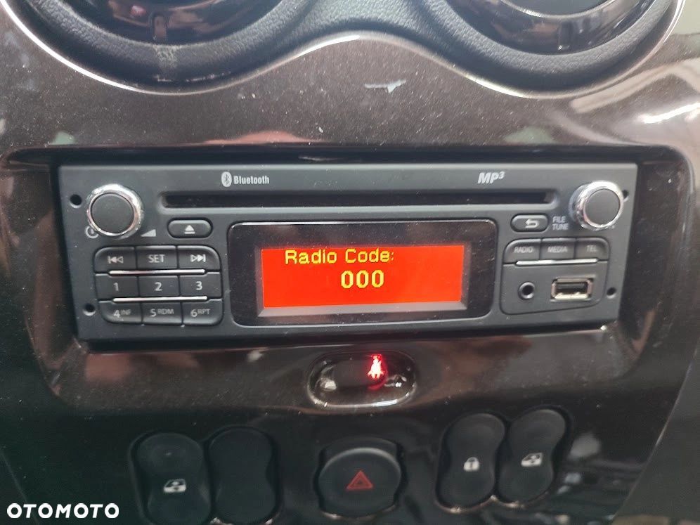RADIO CD FABRYCZNE DACIA DUSTER I (2010-2013) 281155052R - 1