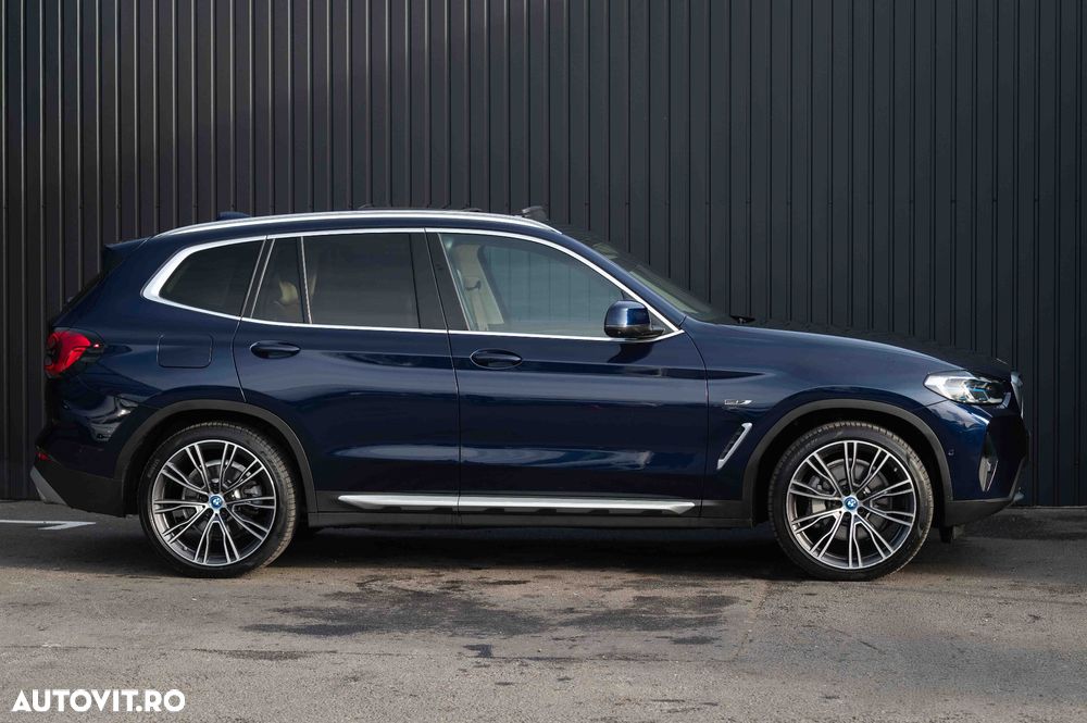 BMW X3 xDrive30e AT PHEV - 4