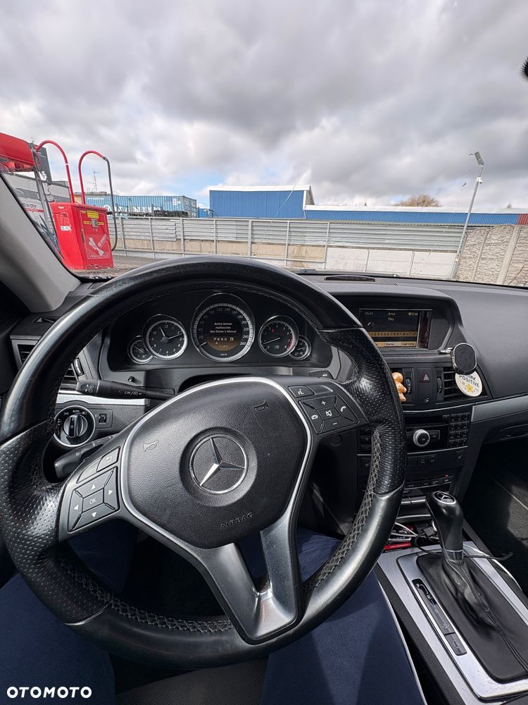Mercedes-Benz Klasa E 200 BlueEFFICIENCY 7G-TRONIC Avantgarde - 5