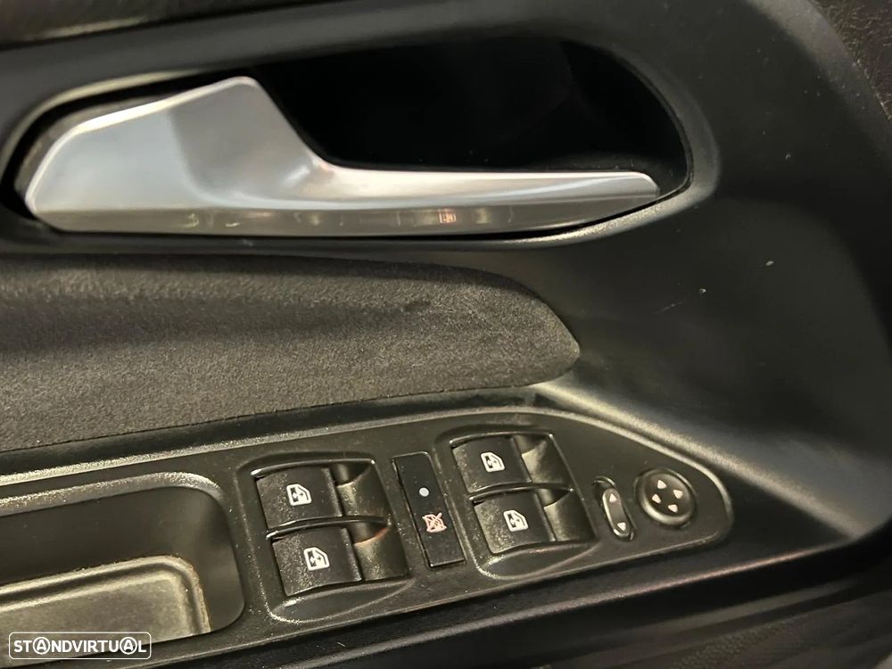 Fiat Tipo Station Wagon 1.3 M-Jet Lounge - 18