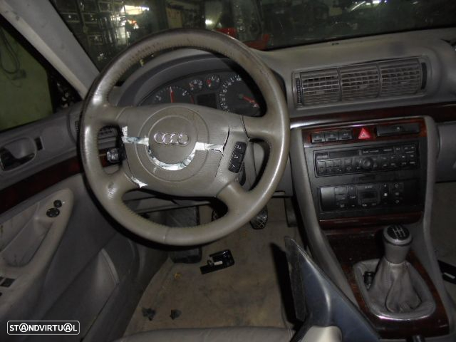 Carro MOT: AJM CXVEL: DUK AUDI A4  8D FASE 2 2000 1.9TDI 115CV 4P BEGE DIESEL - 9