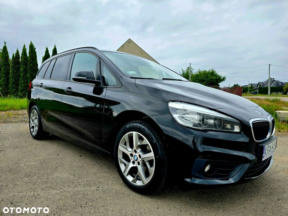 BMW Seria 2 218d Sport Line - 3
