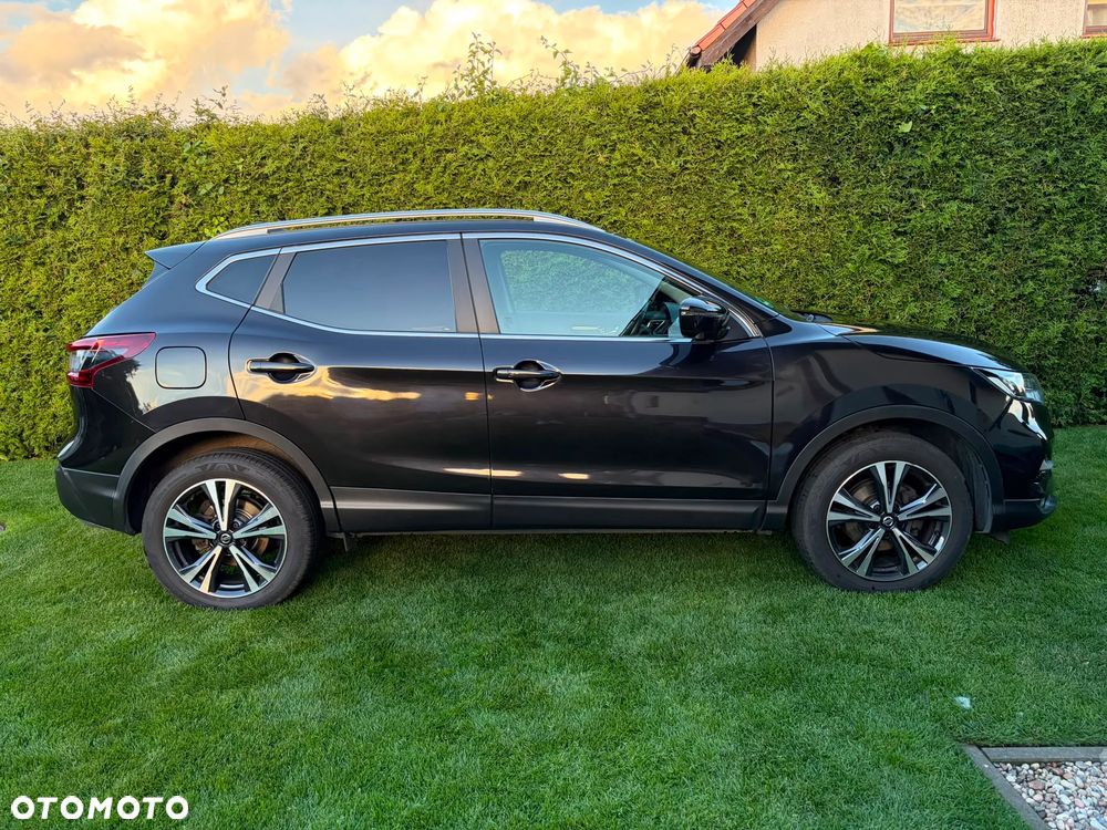 Nissan Qashqai 1.3 DIG-T N-Connecta DCT - 1