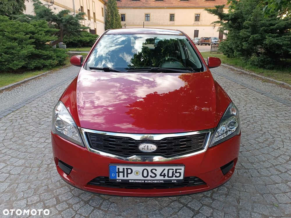 Kia Ceed 1.4 CVVT ISG Attract - 2