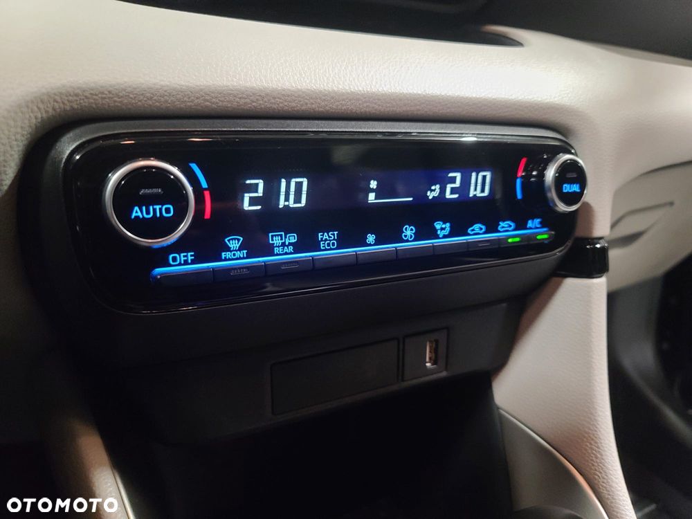 Toyota Yaris 1.5 Selection Style CVT - 27