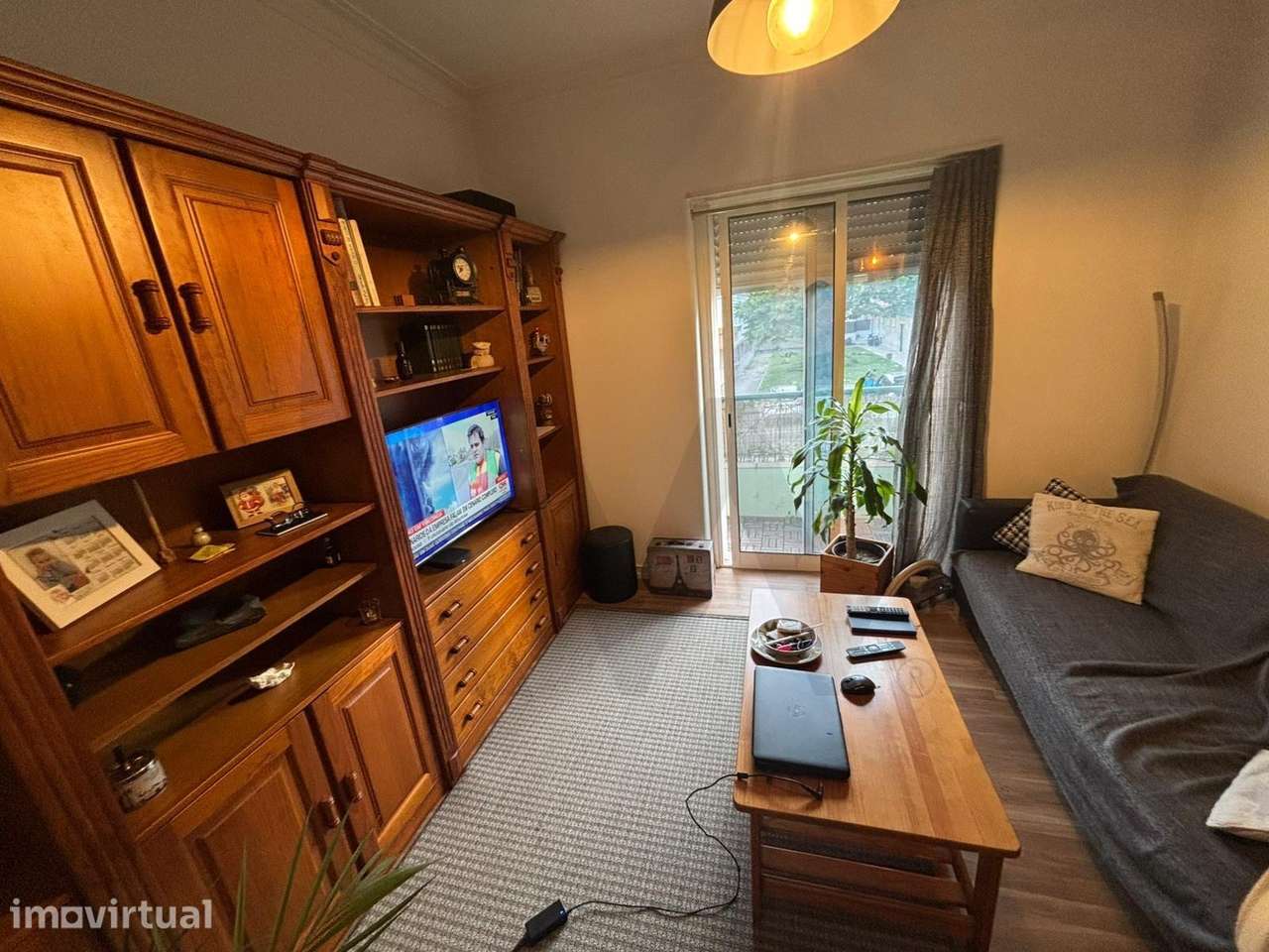 Apartamento T2 Totalmente Remodelado na Av. Principal – Queluz | Sintr - Grande imagem: 3/15