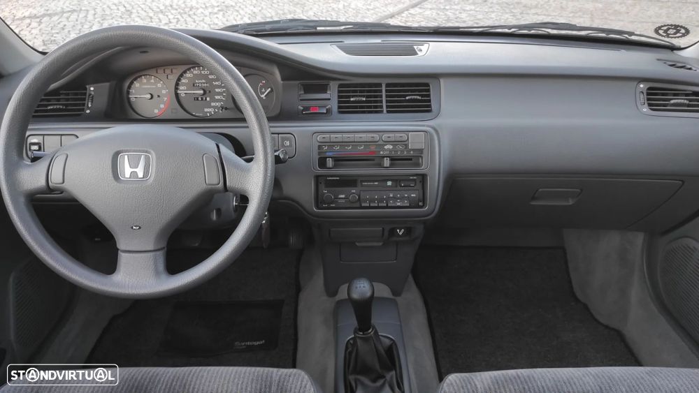 Honda Civic 1.5 LSi 16 V - 17