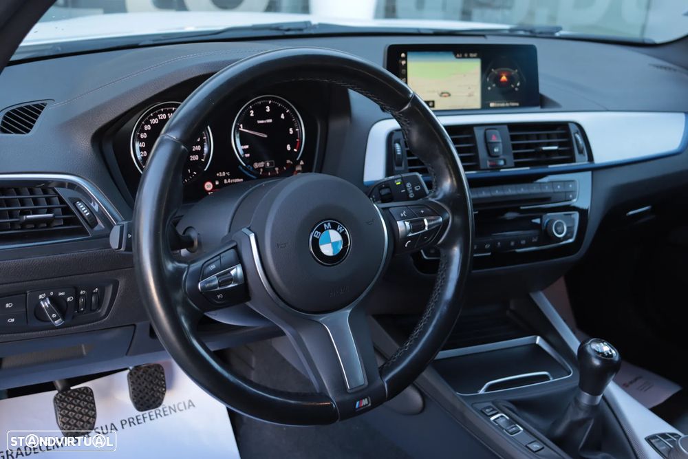 BMW 118 d Pack M - 10