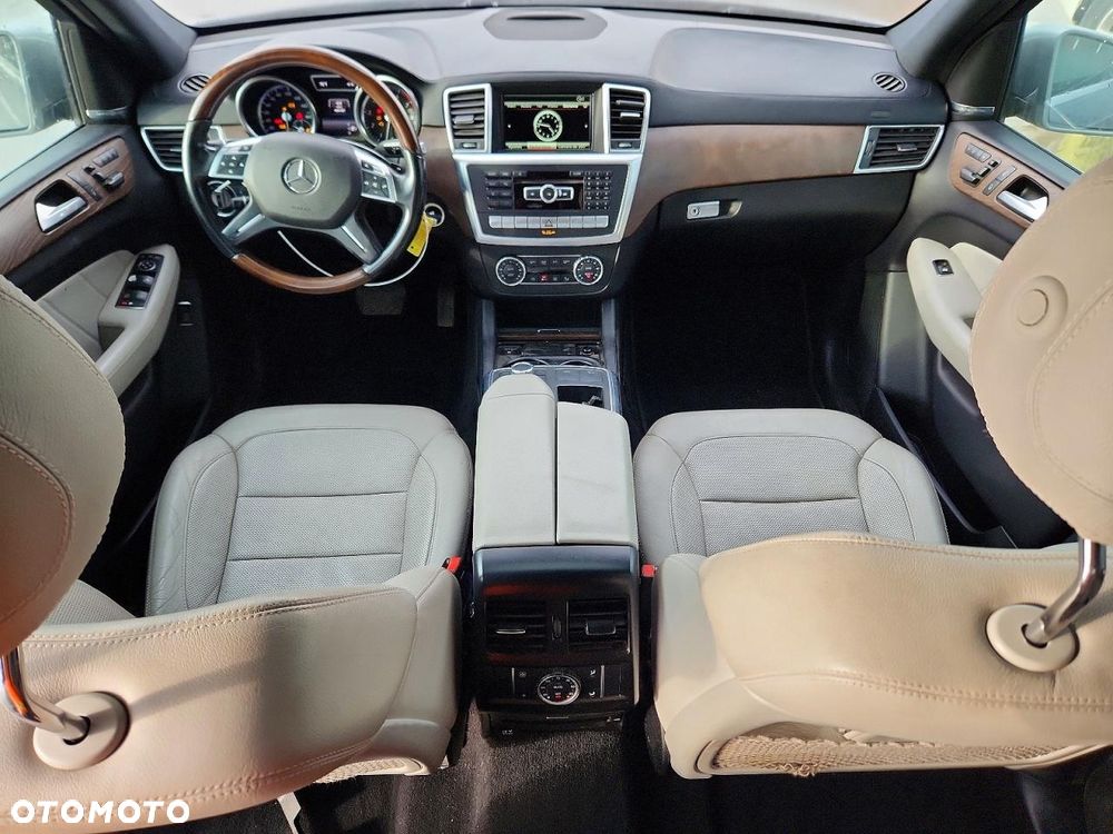 Mercedes-Benz GL - 8